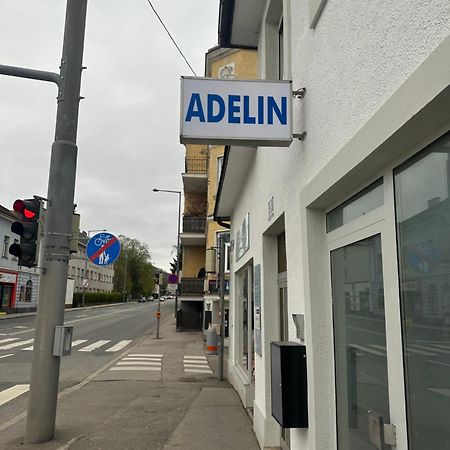 Adelin Vienna Hostel Ngoại thất bức ảnh